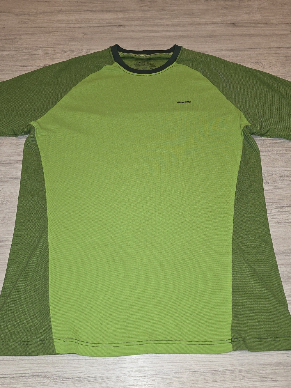 Patagonia Capilene Short Sleeve Shirt Men's Green Size L - Picture 2 of 7